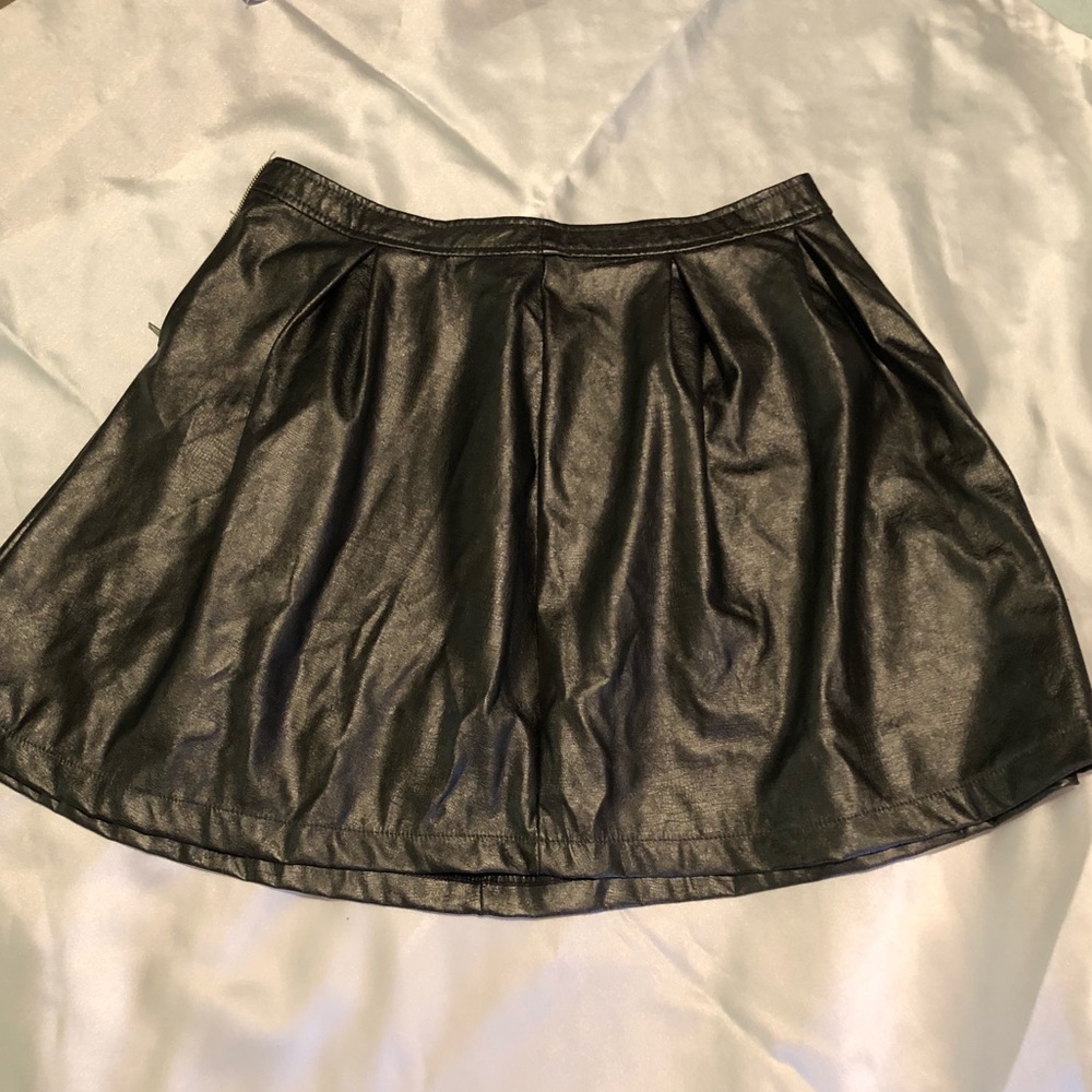 Love Culture women’s skirt